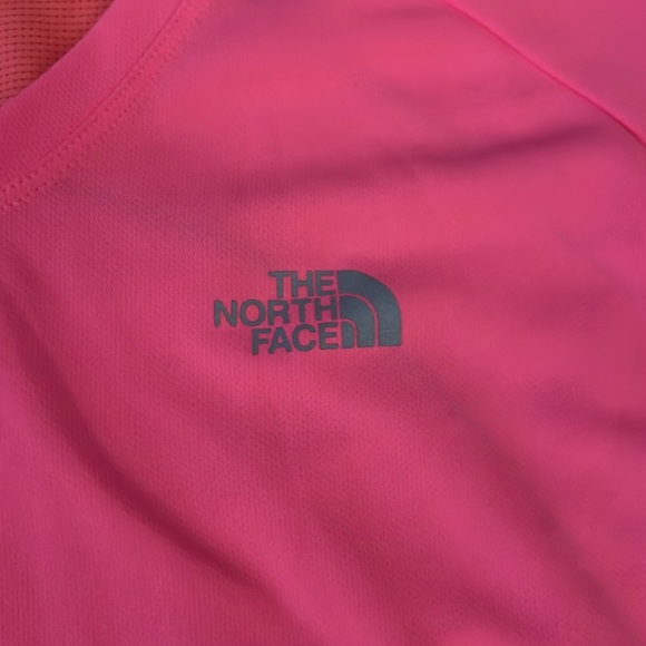 The North Face Top - Picture 2 of 4